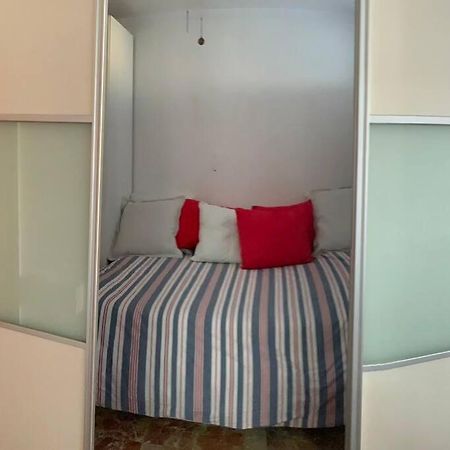 Apartment First Line Of The Sea ベナルマデナ エクステリア 写真