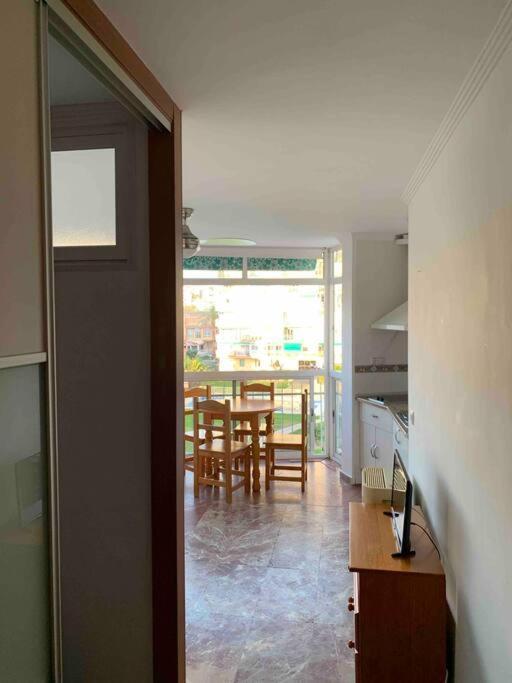 Apartment First Line Of The Sea ベナルマデナ エクステリア 写真